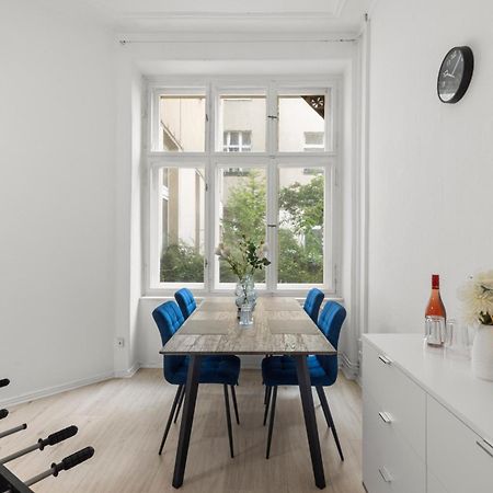 62Qm2, Massageseat, Billard-Table, King-Sized Bed Apartamento Berlim Exterior foto