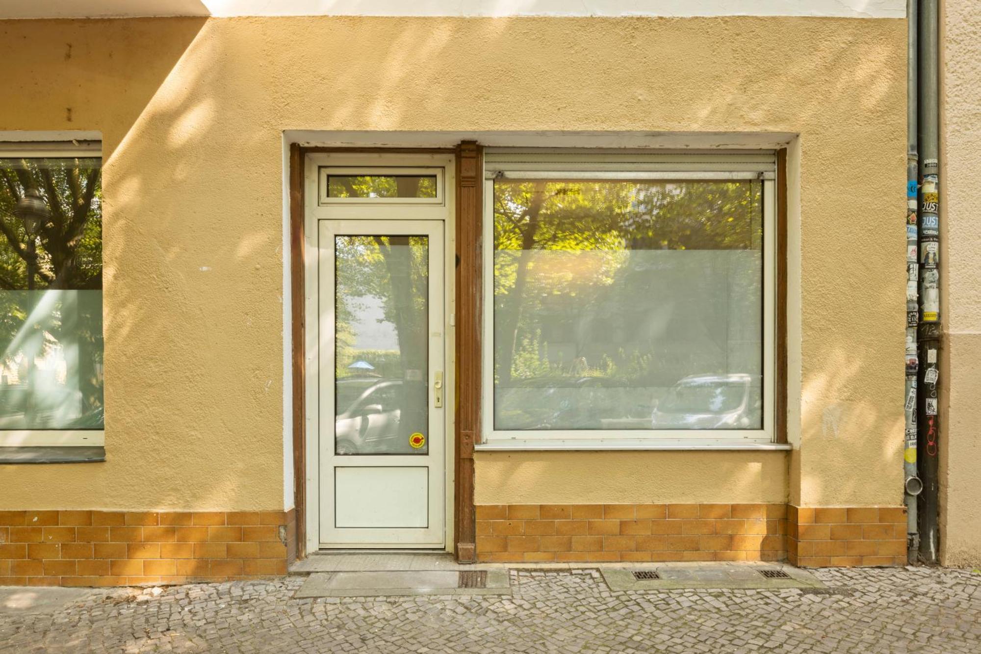 62Qm2, Massageseat, Billard-Table, King-Sized Bed Apartamento Berlim Exterior foto